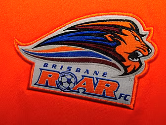 WATCH: Brisbane Roar goalkeepe...