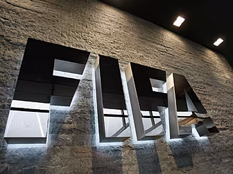 FIFA approve trial of video te...