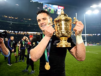 Dan Carter reveals he almost r...