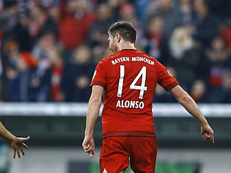 WATCH: Xabi Alonso has just bl...