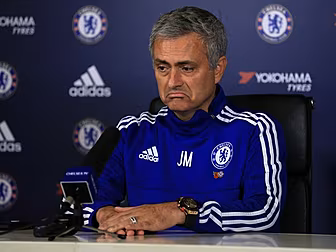 Eamon Dunphy blames Jose Mouri...