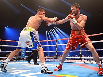 Billy Joe Saunders defeats And...