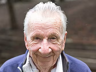This 93-year-old American hope...