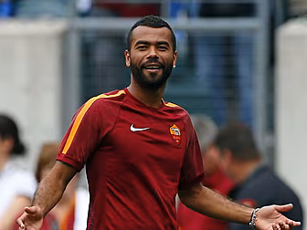 WATCH: Ashley Cole explains ho...