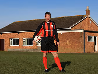 Stuart Pearce comes out of ret...