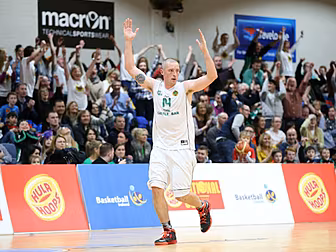 Kieran Donaghy named in Irelan...