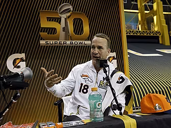 Peyton Manning dismisses inves...