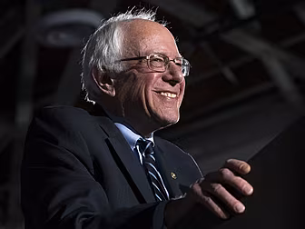 WATCH: Bernie Sanders shoots h...