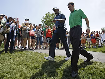 Tiger Woods' agent refutes...