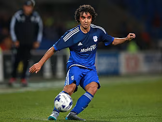 Former Manchester United defen...