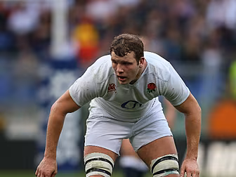 England lose Joe Launchbury ah...