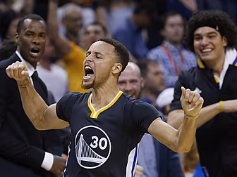 WATCH: Steph Curry was breakin...