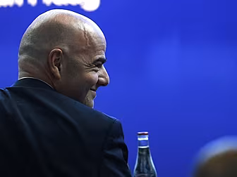 Sepp Blatter warns Gianni Infa...