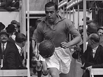 Dixie Dean and four other foot...