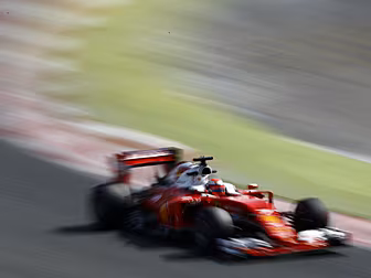 PIC: Raikkonen debuts F1's...
