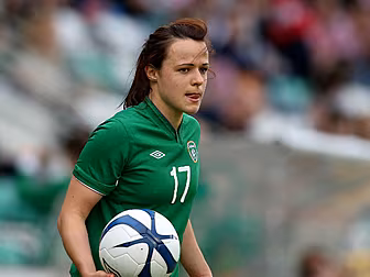 Ireland earn draw against favo...
