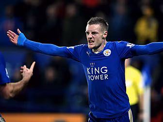 Premier League Live: Watford v...