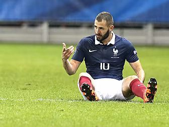 Karim Benzema free to play at...