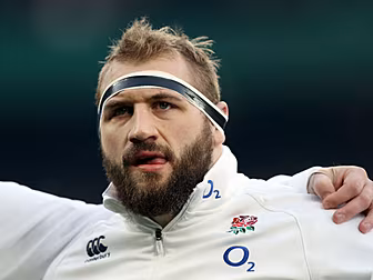 England's Marler escapes p...