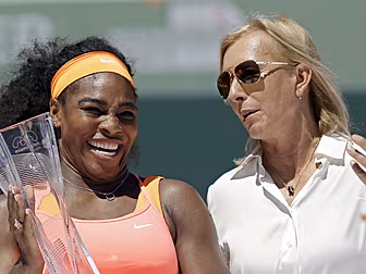 Martina Navratilova rebukes Dj...