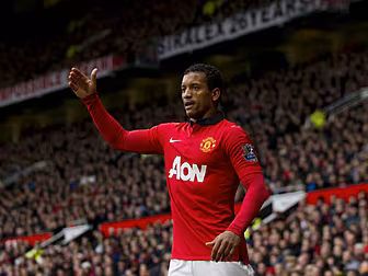 Van Gaal treats players like &...