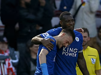 Pat Nevin is seeing signs of L...