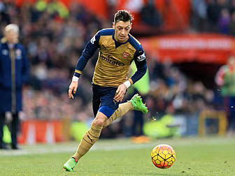 How may Mesut Ozil assist you?