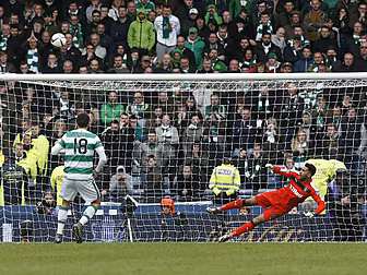 WATCH: Rangers oust Celtic fro...