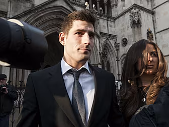 Footballer Ched Evans pleads n...