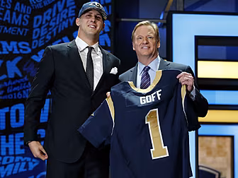 Jared Goff selected first in t...