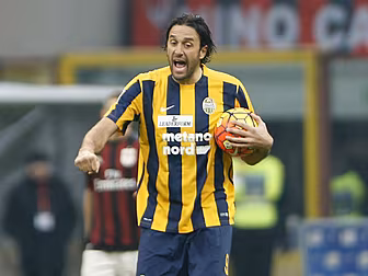 Luca Toni to retire at the end...
