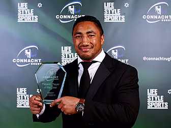 Connacht recognise Bundee Aki...