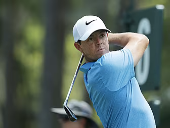 Outstanding round sees Rory Mc...