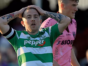 In Pictures: Dundalk thrash Fi...