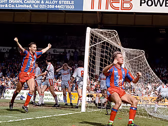 WATCH: Alan Pardew played a vi...