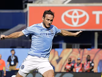 Lampard booed by his own fans...