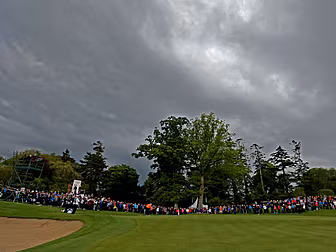 As it happened: Rory McIlroy i...