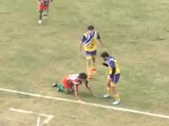 Argentine footballer dies afte...