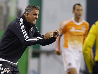 Owen Coyle leaves Houston Dyna...