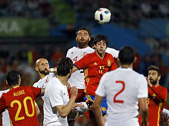 Spain lose to Georgia in embar...