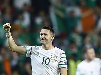 PIC: Robbie Keane gives you a...