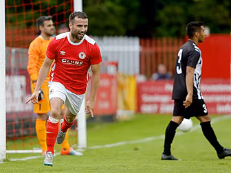 GALLERY: St. Pat's draw fi...