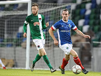 Linfield fan dies during Europ...