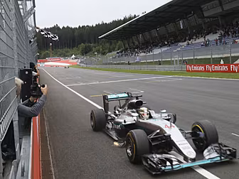 WATCH: Hamilton takes Austria...