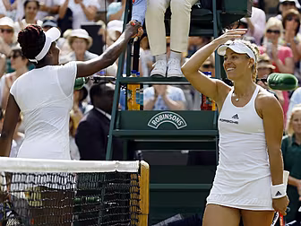 Angelique Kerber makes sure th...