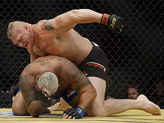 Brock Lesnar pockets largest g...