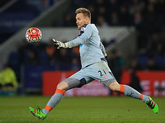 Ireland goalkeeper Rob Elliot...