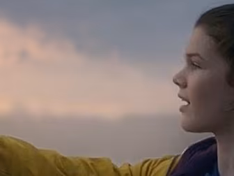 WATCH: Samsung blends the worl...
