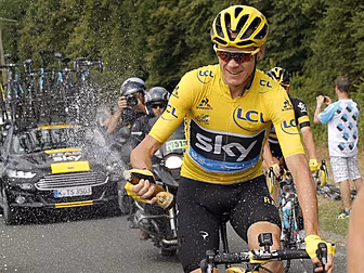 Chris Froome wins third Tour d...