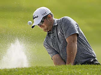 WATCH: Golfer ruins chance to...